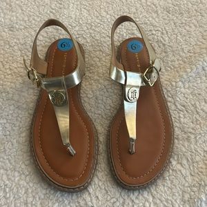 NWT gold sandals